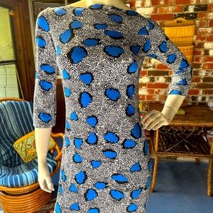 nwot DIANE VON FURSTENBERG soft knit 3/4 sleeve blue spotted viscose dress sz 2
